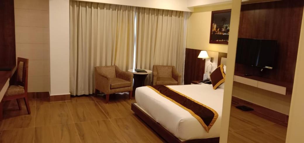 Hotel Rimi International Агартала Екстер'єр фото