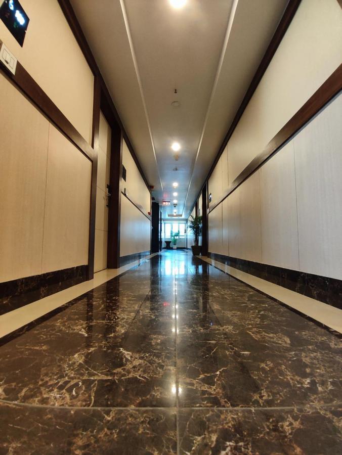 Hotel Rimi International Агартала Екстер'єр фото